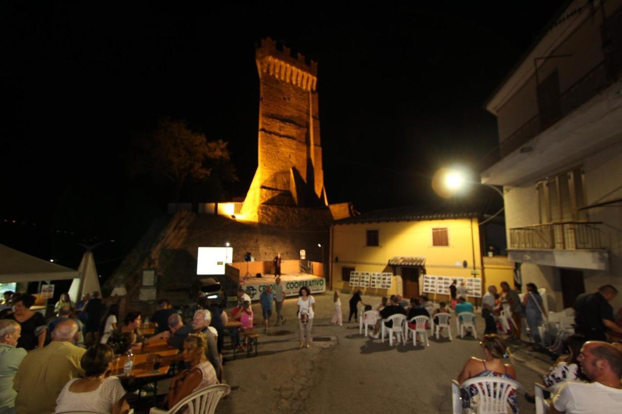 B&B La Casa Di Giuliana Cermignano Buitenkant foto